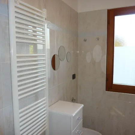 Gallo Mit Ueberdachter Terrasse Parkplatz 100 Mtr Z *